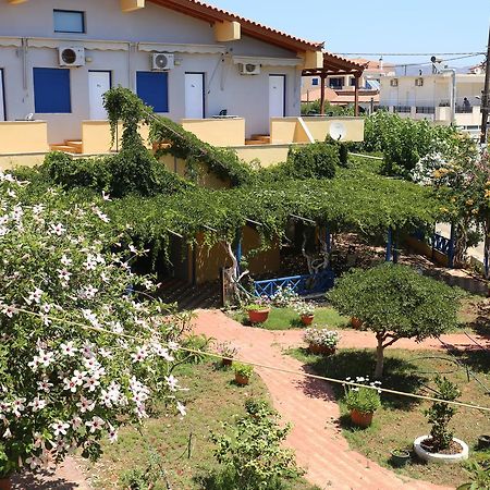 Vias Hotel Neápolis Buitenkant foto