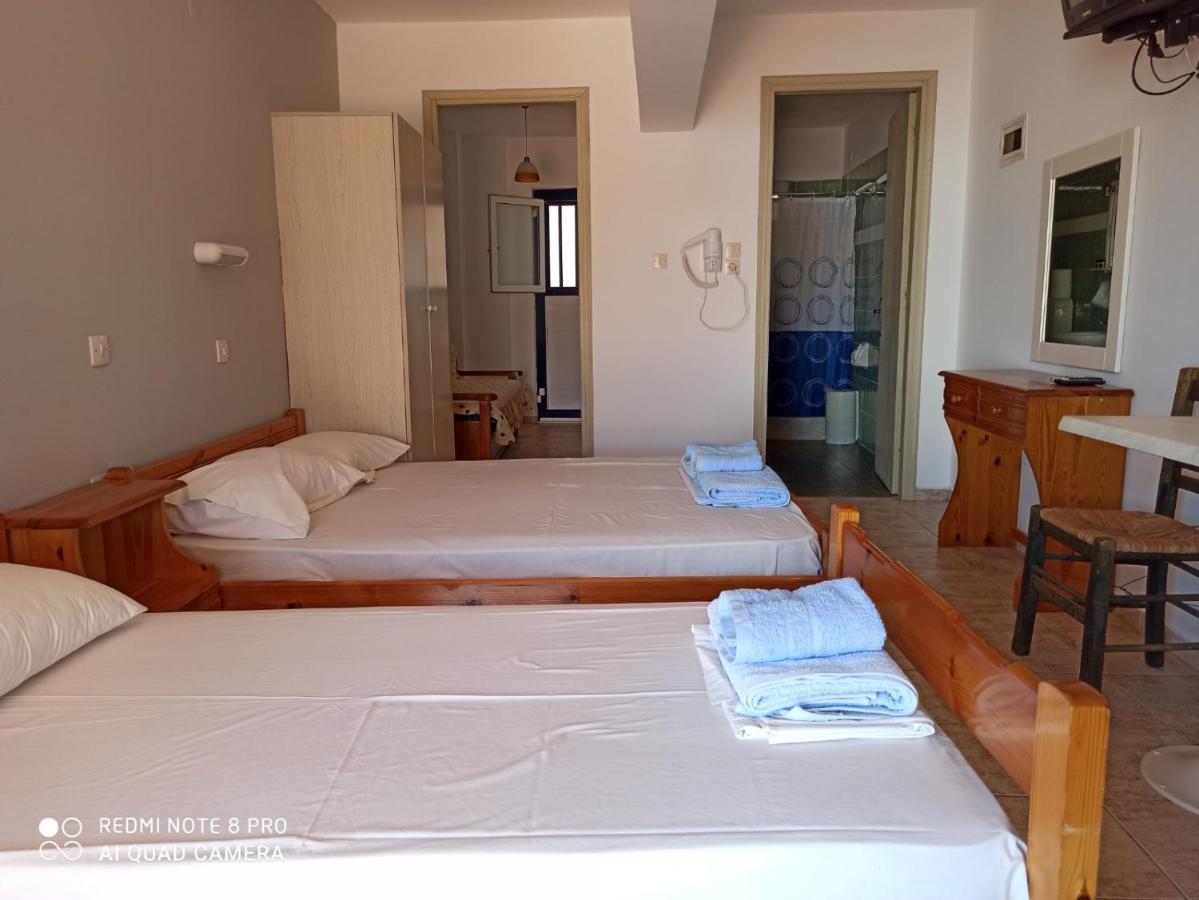 Vias Hotel Neápolis Buitenkant foto