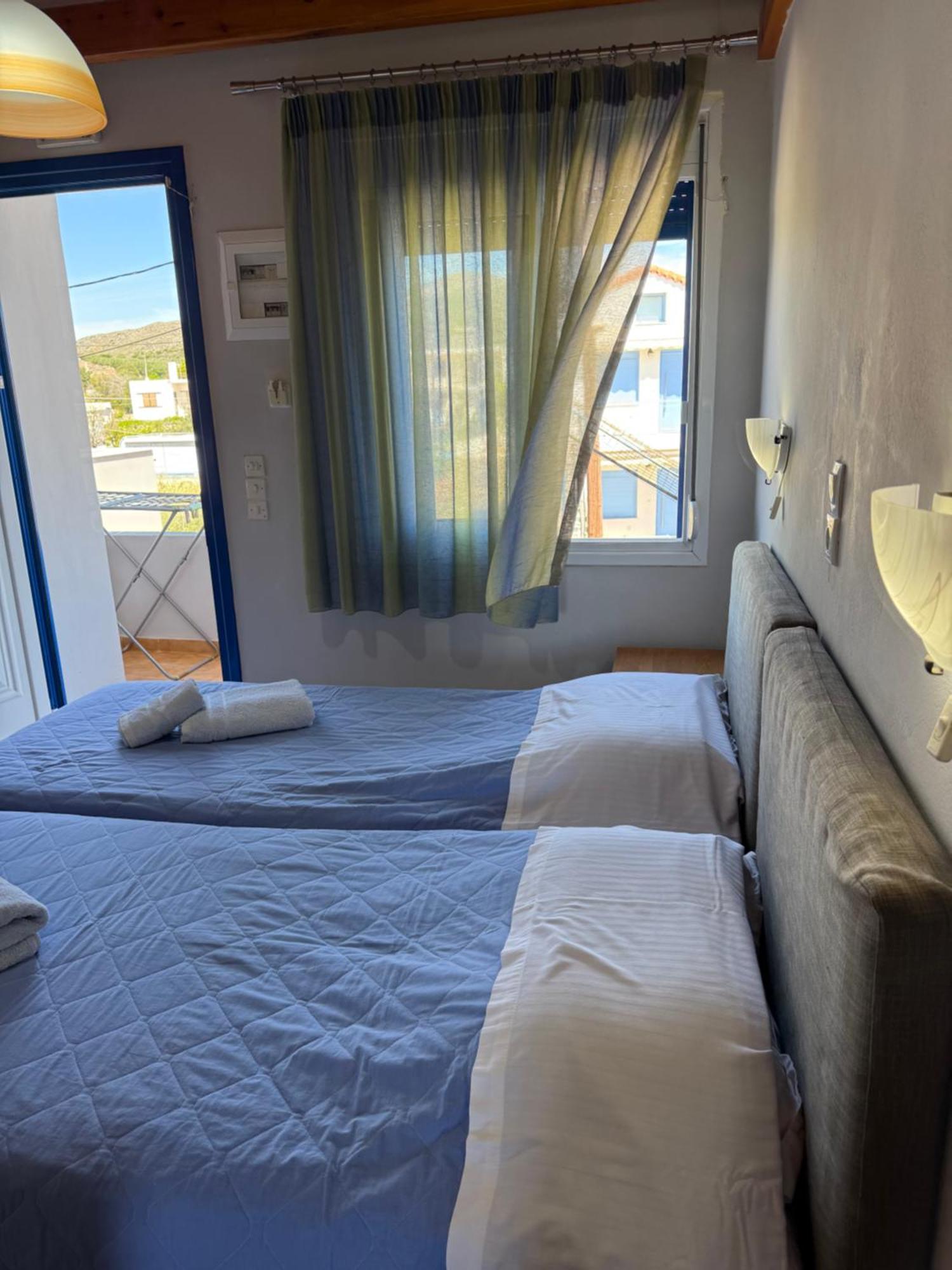 Vias Hotel Neápolis Buitenkant foto