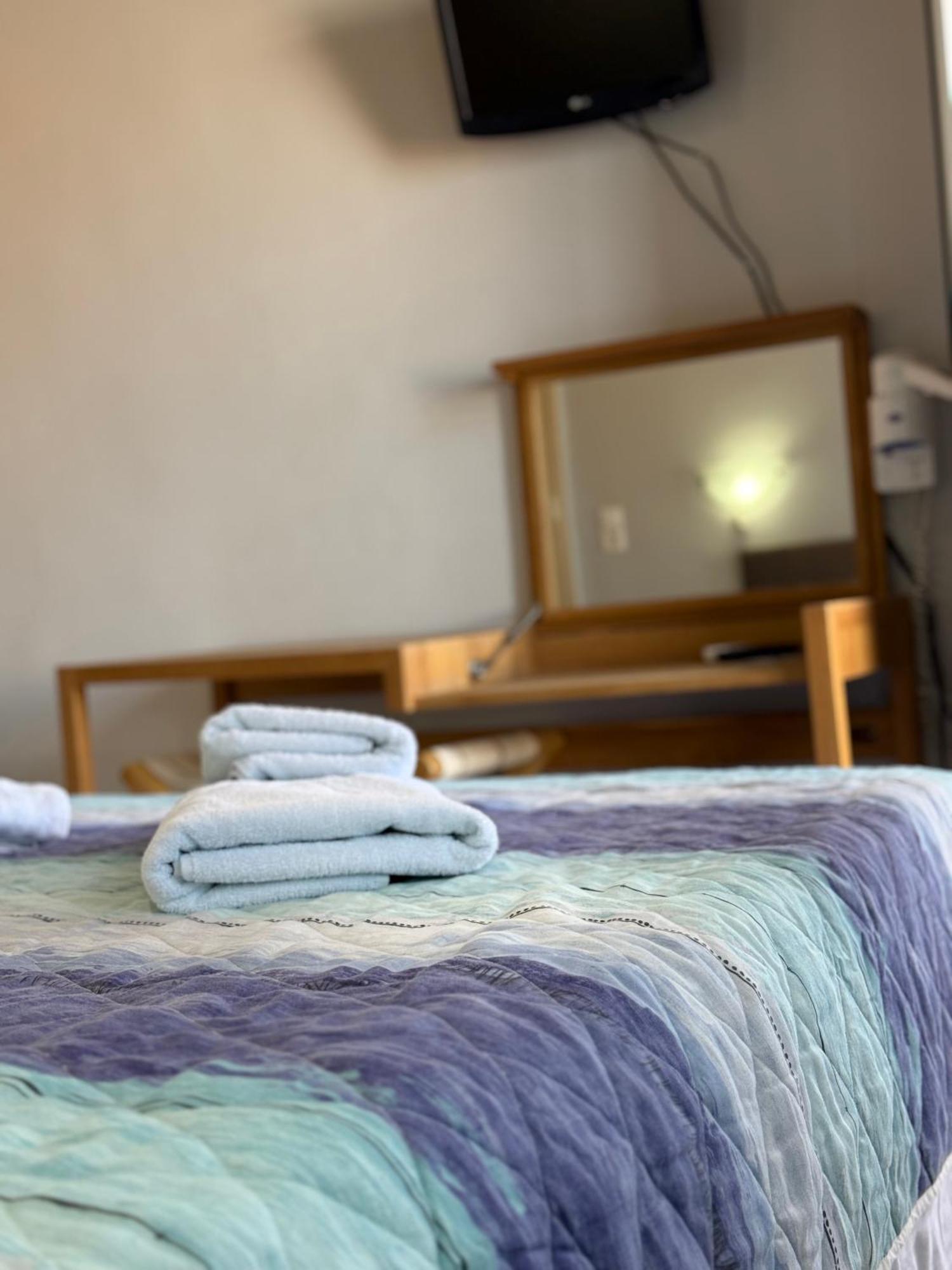 Vias Hotel Neápolis Buitenkant foto